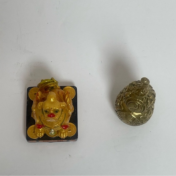 Gold Tone and Brass Feng Shui Figurine Set with Wu Lu - Picture 2 of 12